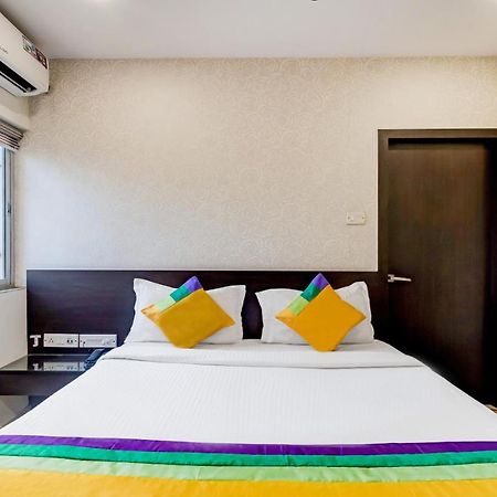 Itsy Hotels Neeranand Plaza Kalkutta Exterior foto