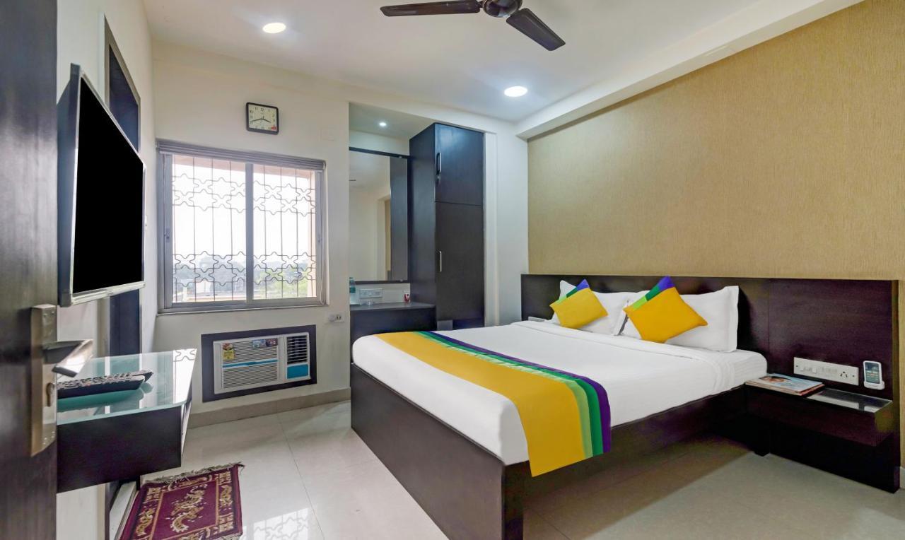 Itsy Hotels Neeranand Plaza Kalkutta Exterior foto